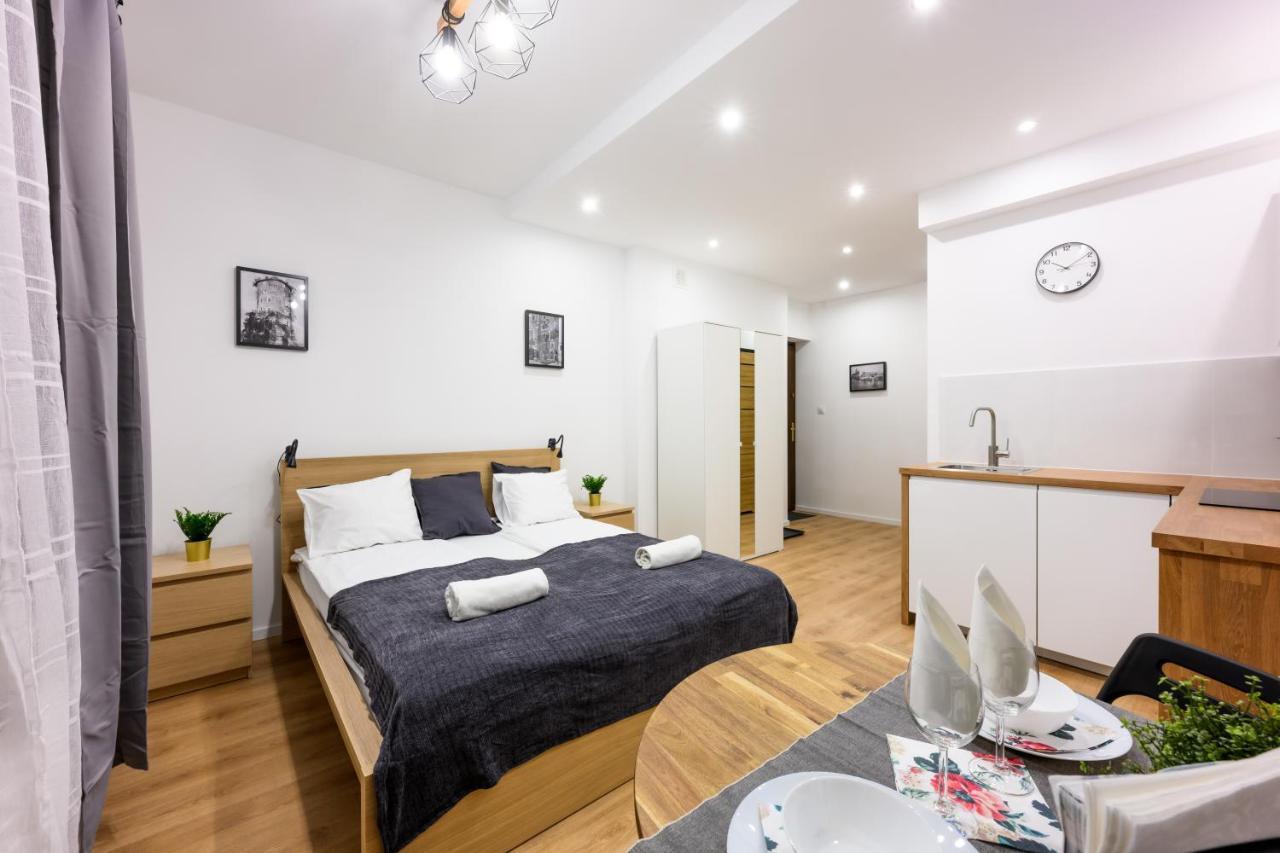 קרקוב Cracow Rent Apartments - Spacious Apartments For 2-7 People In Quiet Area - Kolberga Street Nr 3 - 10 Min To Main Square By Foot מראה חיצוני תמונה