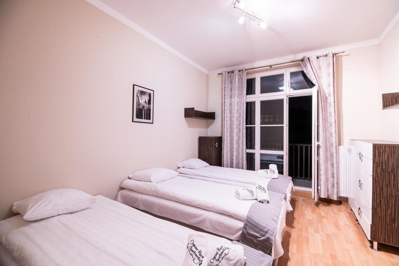 קרקוב Cracow Rent Apartments - Spacious Apartments For 2-7 People In Quiet Area - Kolberga Street Nr 3 - 10 Min To Main Square By Foot מראה חיצוני תמונה